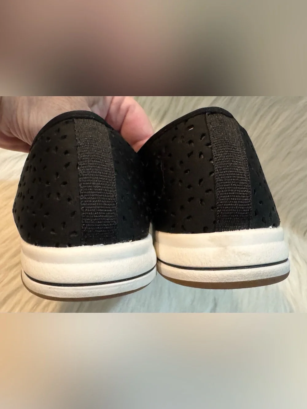 Ladies Clarks Cloudsteppers Breeze Emily Pull-On Casual Sneakers Black SZ 8 EUC